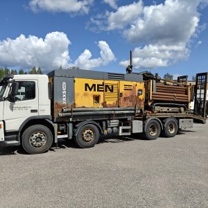 NEMEK 407 RT PORAVAUNU, Volvo FM 400 12.8 (IHU-310) JA ATLAS COPCO RXS 566 KOMPRESSORI