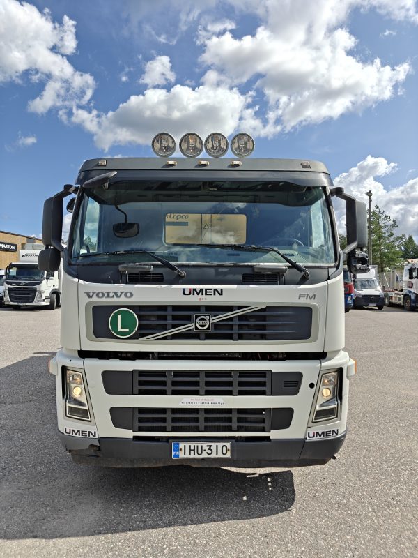 NEMEK 407 RT PORAVAUNU, Volvo FM 400 12.8 (IHU-310) JA ATLAS COPCO RXS 566 KOMPRESSORI - Image 5