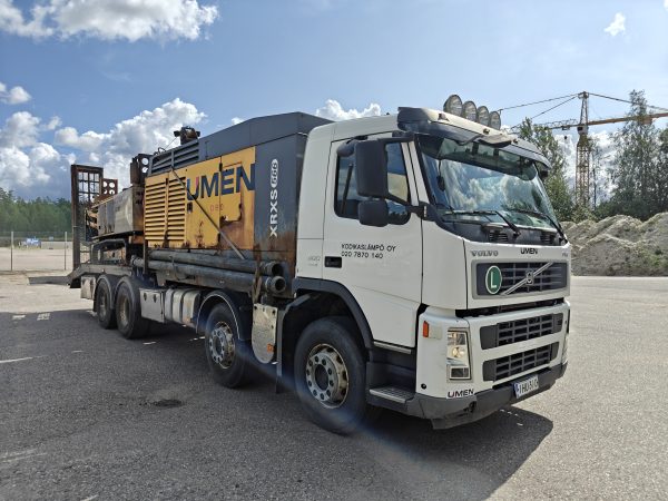 NEMEK 407 RT PORAVAUNU, Volvo FM 400 12.8 (IHU-310) JA ATLAS COPCO RXS 566 KOMPRESSORI - Image 6