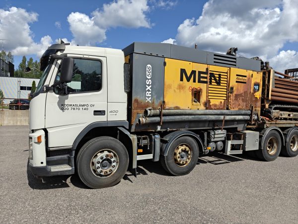 NEMEK 407 RT PORAVAUNU, Volvo FM 400 12.8 (IHU-310) JA ATLAS COPCO RXS 566 KOMPRESSORI - Image 16