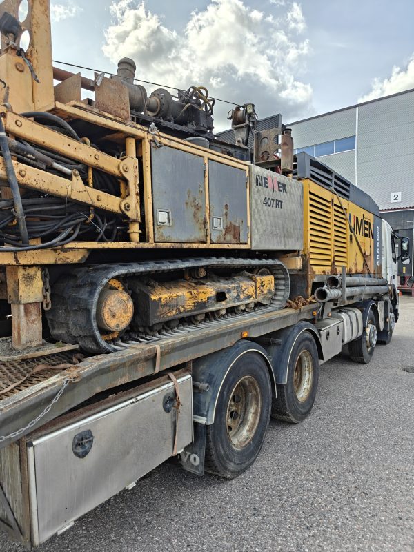 NEMEK 407 RT PORAVAUNU, Volvo FM 400 12.8 (IHU-310) JA ATLAS COPCO RXS 566 KOMPRESSORI - Image 52