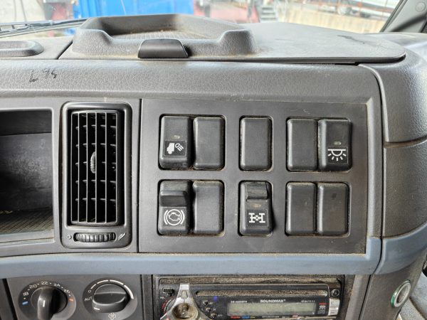 NEMEK 407 RT PORAVAUNU, Volvo FM 400 12.8 (IHU-310) JA ATLAS COPCO RXS 566 KOMPRESSORI - Image 65
