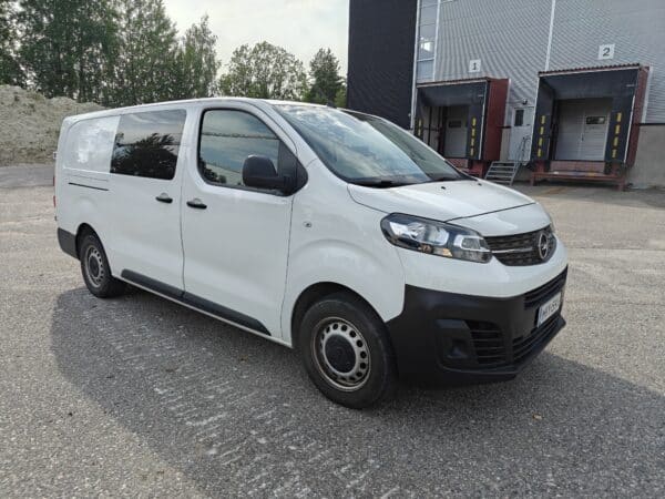 Opel VIVARO 2.0, -21 (MVY-591)