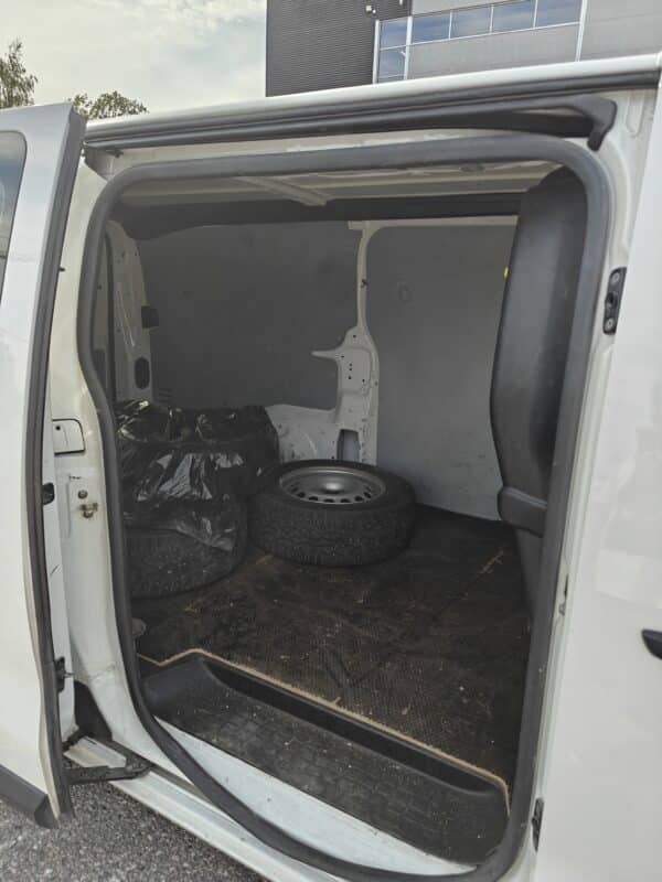 Opel VIVARO 2.0, -21 (MVY-591) - Image 25