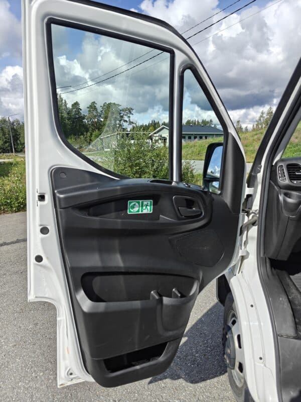 Linja-auto Iveco Forveda, UAB 3.0, -23 (MPH-242) - Image 38