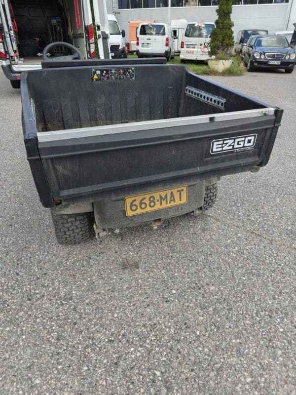 Ezgo kentänhoitoauto (668-MAT) - Image 4