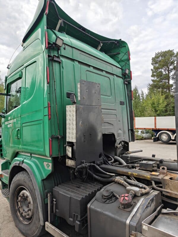 Scania P320 9.3, koukkulaite (MYT-405) korjattavaksi - Image 10