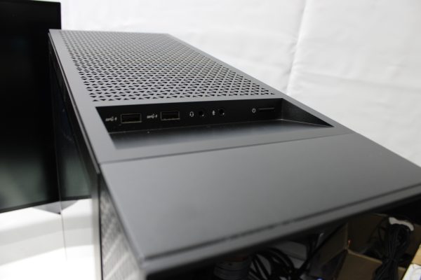 HP Omen GTI3 30L tietokone ja Dell Ultrasharp 27'' näyttö (TK2001) - Image 12