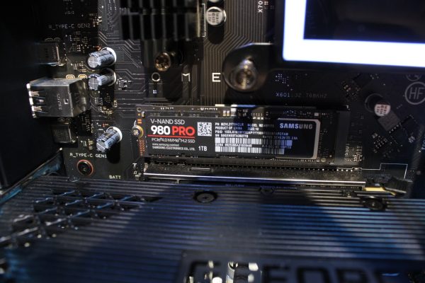 HP Omen GTI3 30L tietokone ja Dell Ultrasharp 27'' näyttö (TK2001) - Image 8