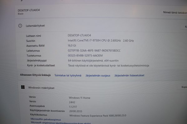 Razer Blade 15 15.6'' peliläppäri (TK2010) - Image 11