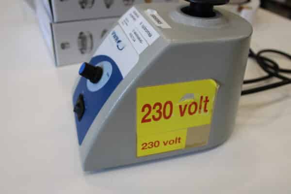 Haver & Boecker EML 200 PURE seularavistaja, Eppendorf mini spin ja VWR Analog Vortex Mixer sekoittajat (BS1) - Image 21