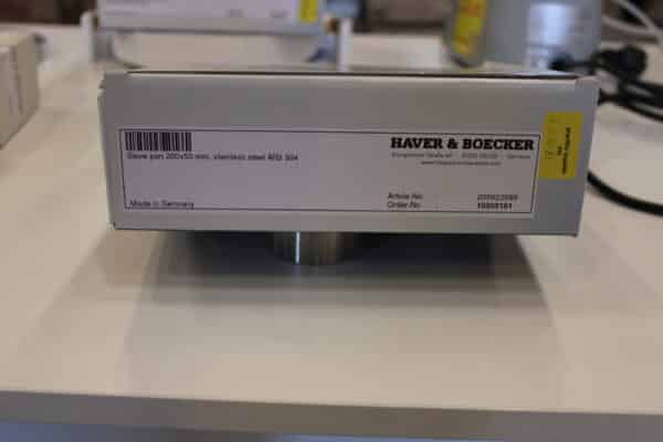 Haver & Boecker EML 200 PURE seularavistaja, Eppendorf mini spin ja VWR Analog Vortex Mixer sekoittajat (BS1) - Image 9