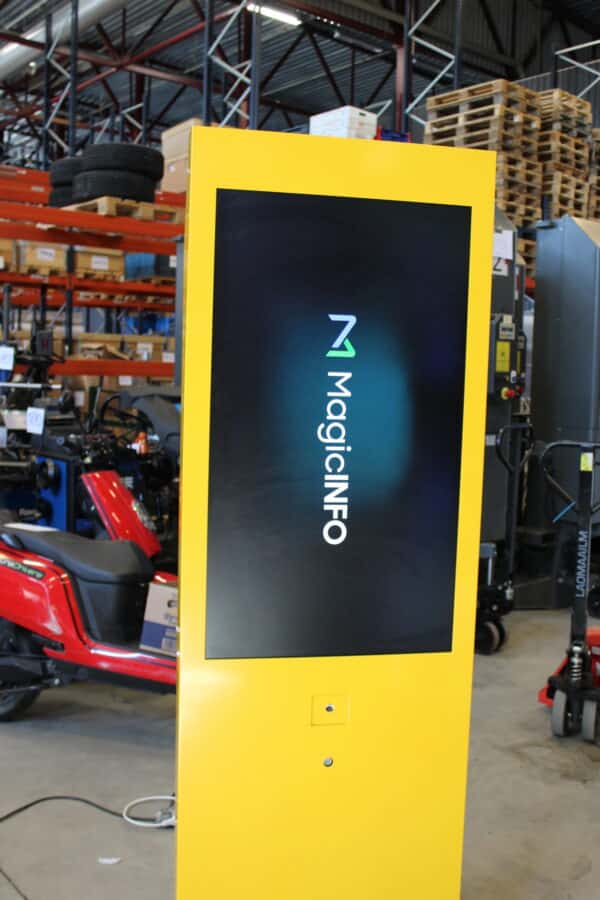 Digital Totem 43'' (G101) - Image 6