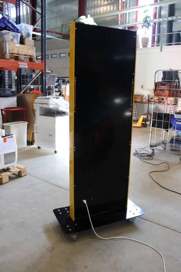 Digital Totem 43'' (G101) - Image 7