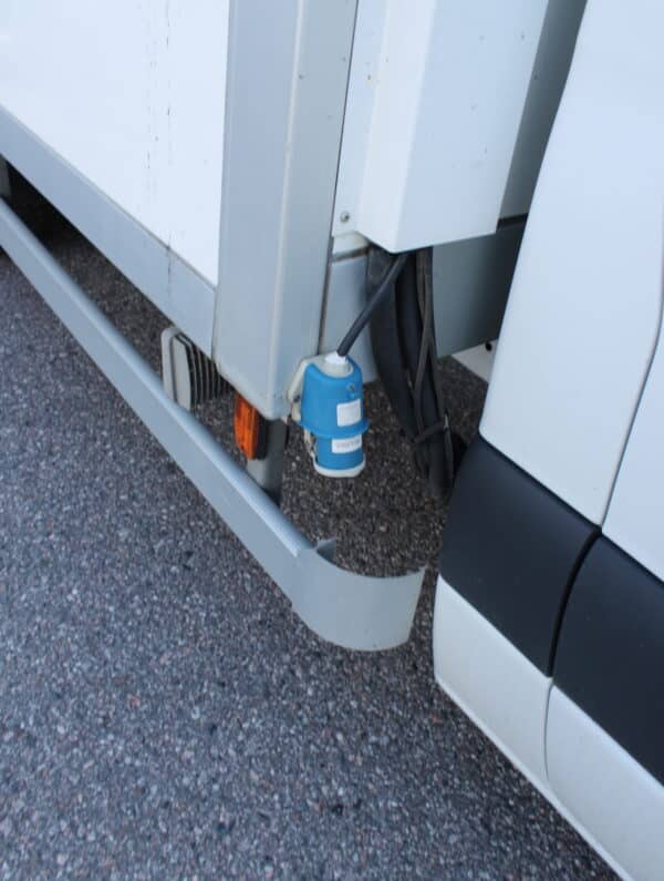 Mercedes-Benz Sprinter 2.1 (COU-399) - Image 25