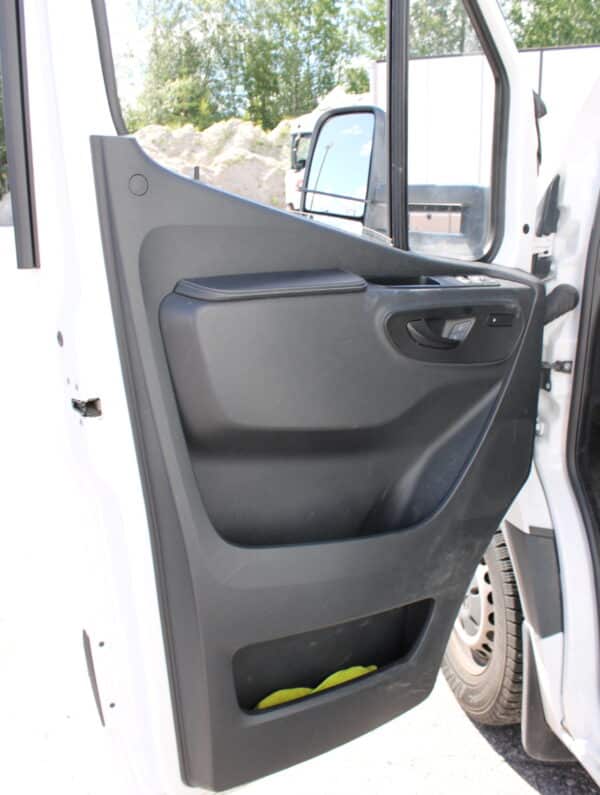 Mercedes-Benz Sprinter 2.1 (COU-399) - Image 35