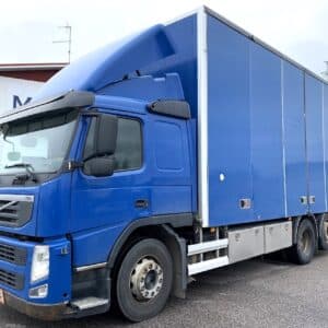 Volvo FM330