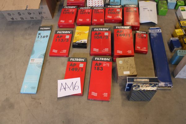 Öljynsuodattimia, hihnoja, raitisilmasuodattimia yms.. (AA16) - Image 63