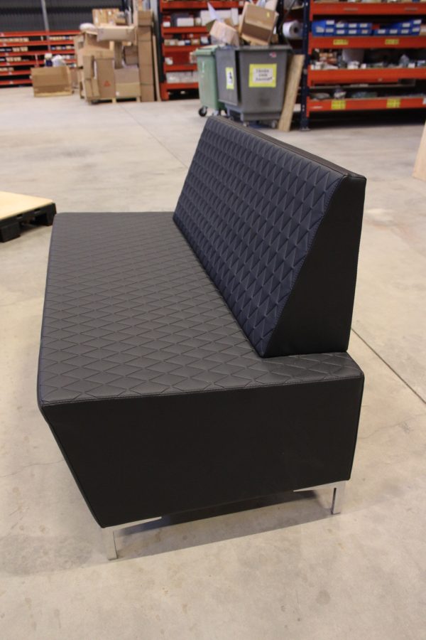 Nelson Mobilier sohva ja valomainos (N54) - Image 12