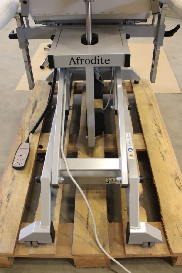 Afrodite A12402 hoitotuoli (S14) - Image 12