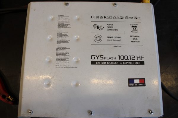 GYS Flash 100.12HF akkulaturi (TK89) - Image 6