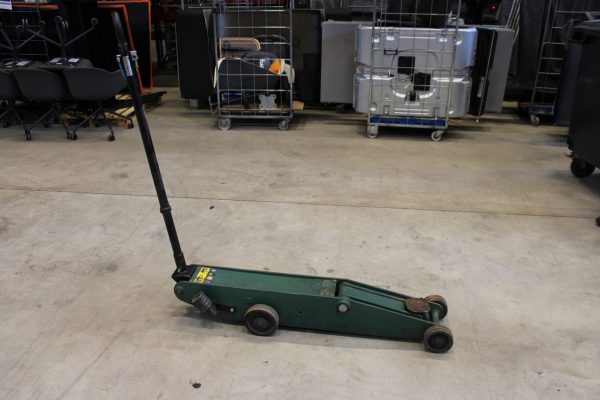 Compac A10T-CG2 paineilmakäyttöinen tunkki (TK98)