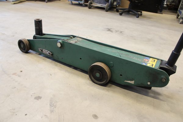 Compac A10T-CG2 paineilmakäyttöinen tunkki ja rengaskärry (TK99) - Image 7