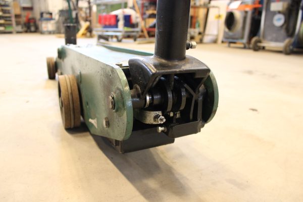 Compac A10T-CG2 paineilmakäyttöinen tunkki ja rengaskärry (TK99) - Image 11