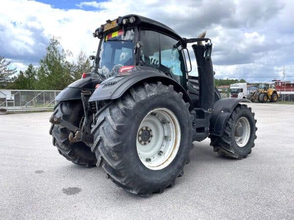 Valtra T234 - Image 4