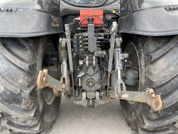 Valtra T234 - Image 12
