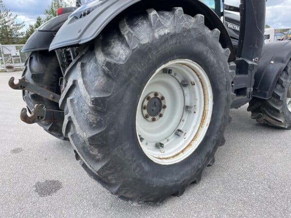 Valtra T234 - Image 13