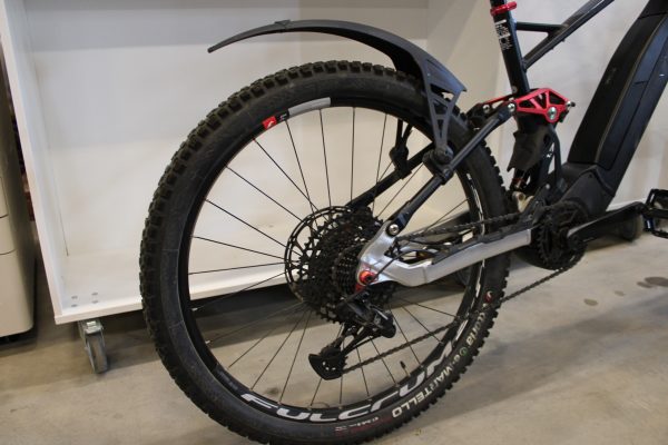 FANTIC XMF-A SÄHKÖMAASTOPYÖRÄ (G60) - Image 17