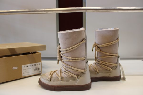 INUIKII Classic High talvisaapas, koko 37 (NI17)