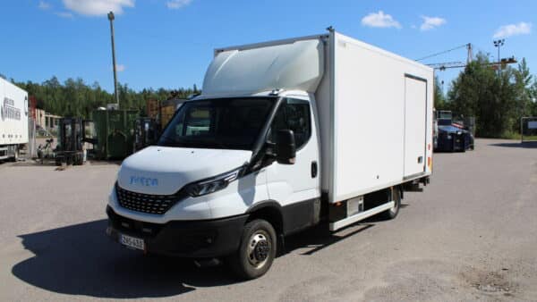 Iveco 50C18 3.0, -21 (ZNS-432) - Image 2