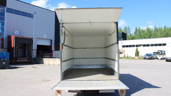 Iveco 50C18 3.0, -21 (ZNS-432) - Image 18