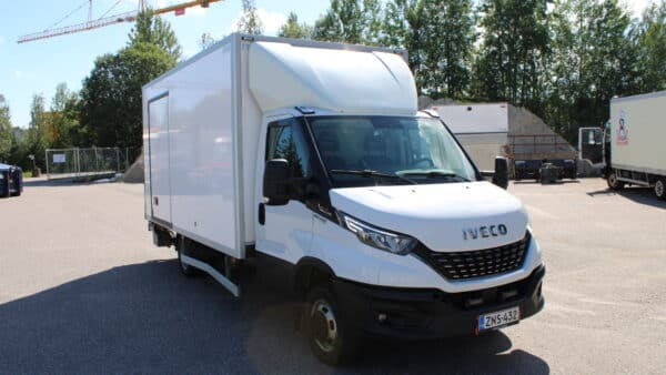 Iveco 50C18 3.0, -21 (ZNS-432) - Image 23