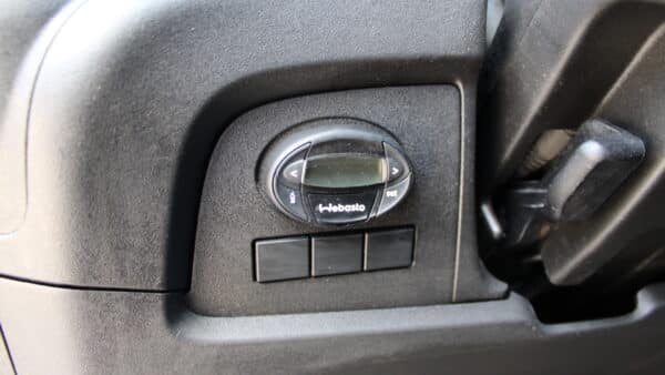Iveco 50C18 3.0, -21 (ZNS-432) - Image 33