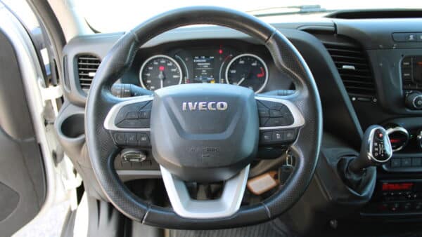 Iveco 50C18 3.0, -21 (ZNS-432) - Image 40