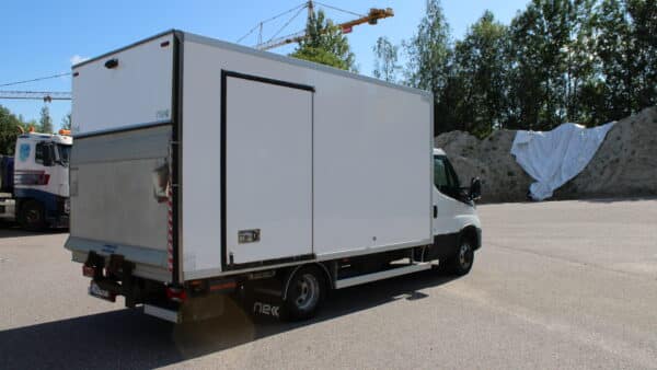 Iveco 50C18 3.0, -21 (ZNS-431) - Image 6