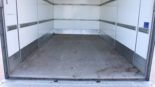 Iveco 50C18 3.0, -21 (ZNS-431) - Image 22