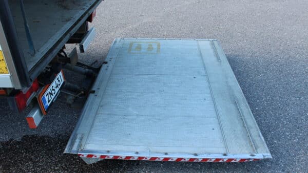 Iveco 50C18 3.0, -21 (ZNS-431) - Image 25